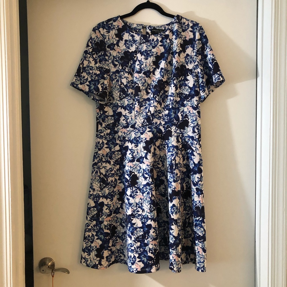 Dorothy Perkins Floral Dress